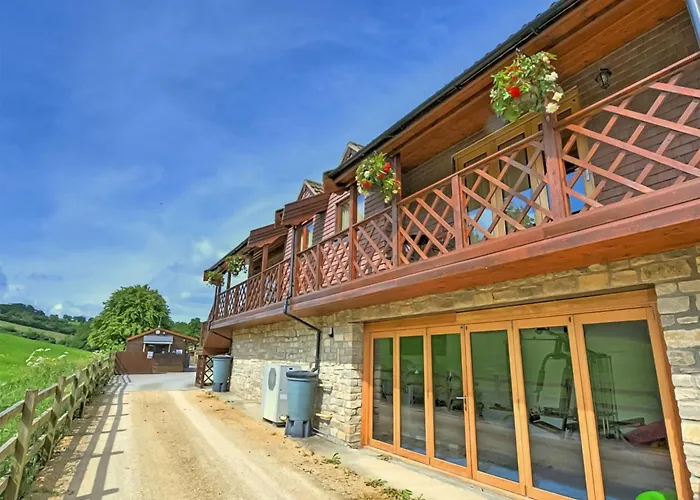 Magnolia Lodge-Uk46280